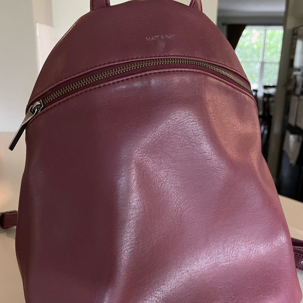 Matt & Nat Women's Vegan Leather Burgundy Backpack & Wallet